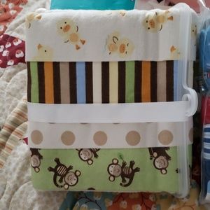 4 flannel receiving blankets